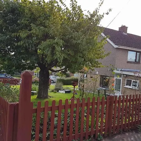 37 Rogers Close